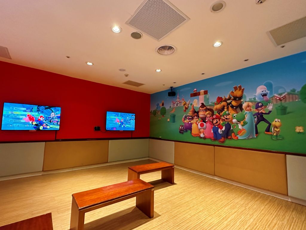 渴望會館任天堂Switch遊戲區，多人互動娛樂設施，雅舍輕旅房客可免費使用